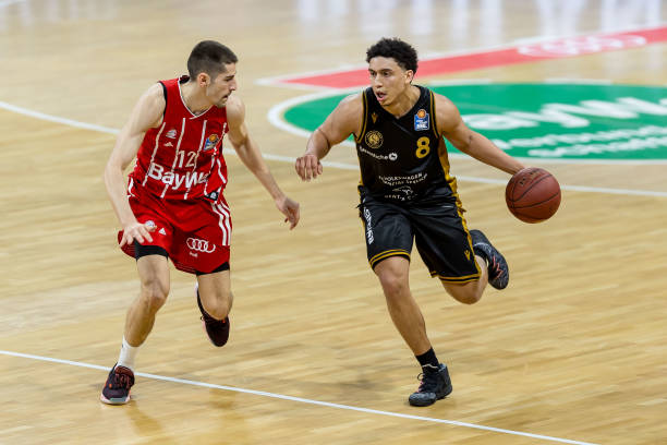 两位球员的 两位球员的