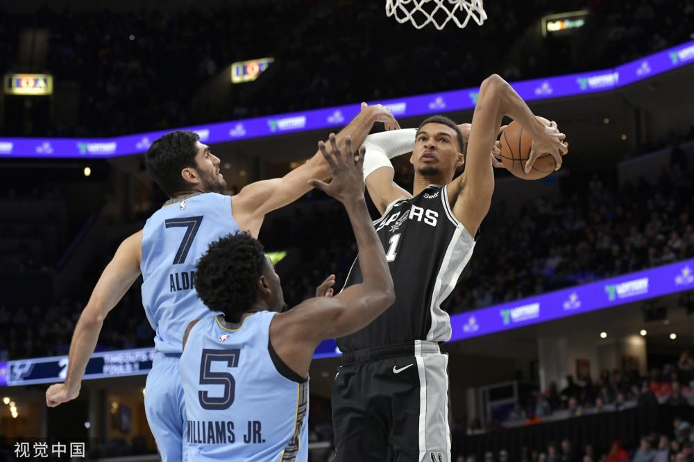 涌现出了不 涌现出了不